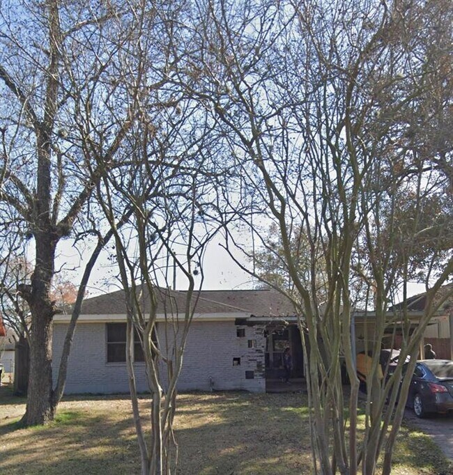 Building Photo - 12402 Claudia Dr
