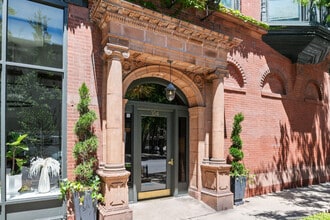 104 West Oak Street Chicago - 104 W Oak St