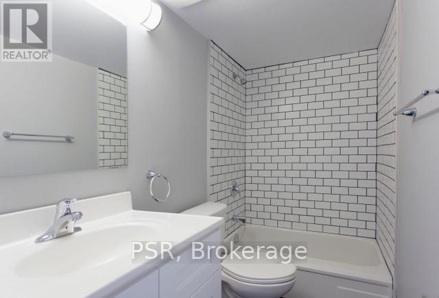 Photo du bâtiment - 205-205 Gerrard St E