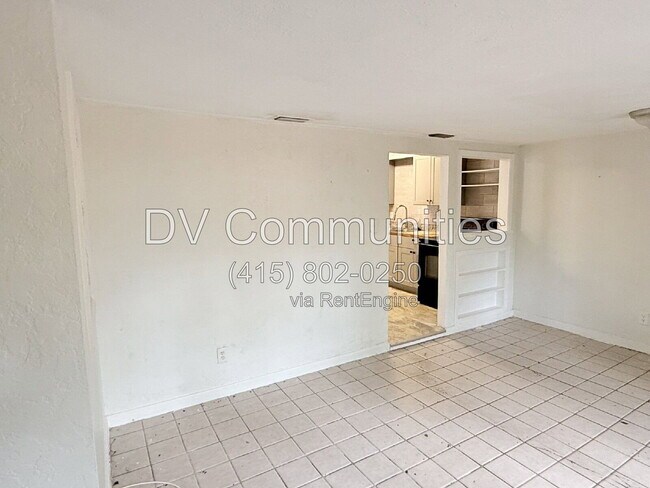 Foto del edificio - 776 27th Ave N