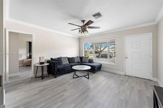 Foto del edificio - 81 NE 47th St