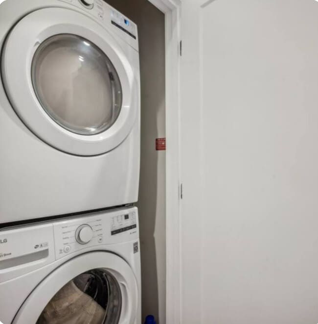 Foto del edificio - 721 Parkside Pl NE