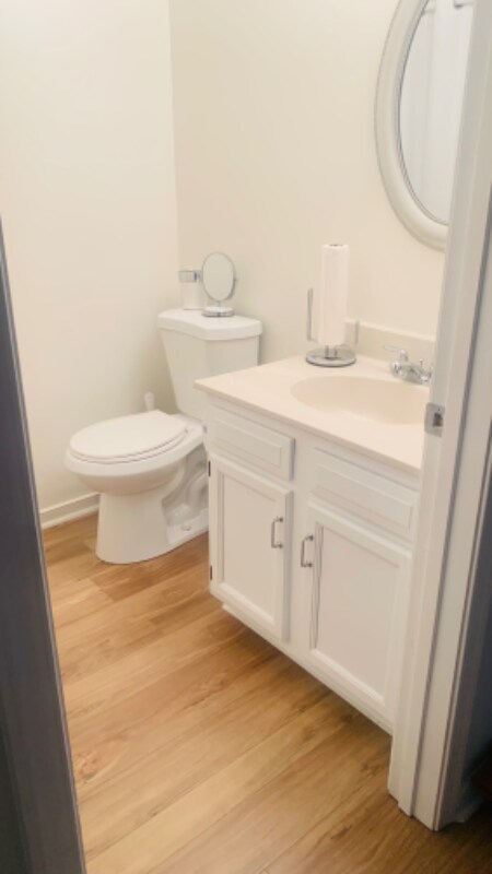 Foto del edificio - 7803 Camolin Ct
