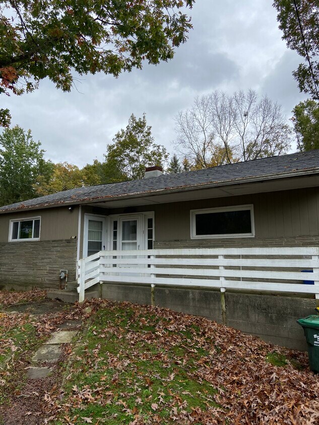 90 Old State Rd, Binghamton, NY 13901 Townhouse for Rent in