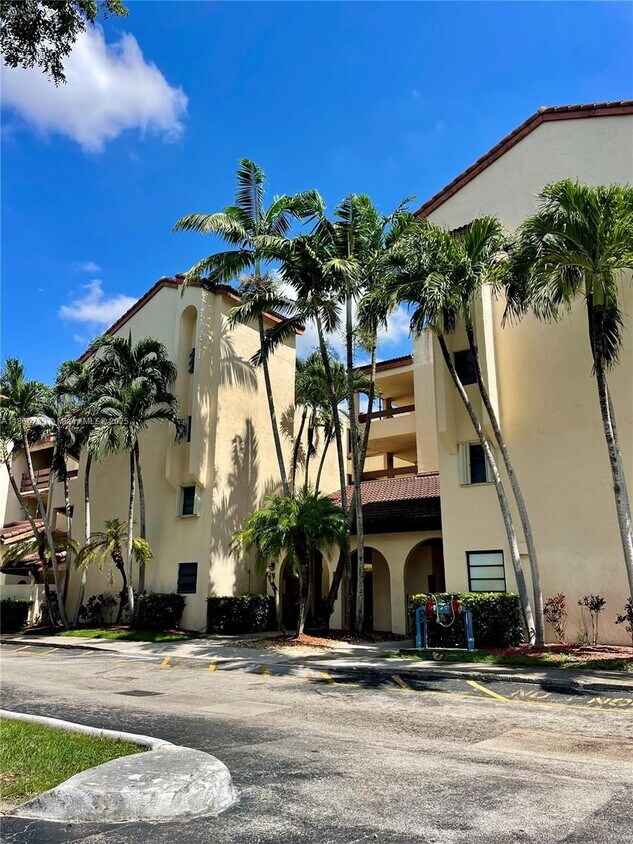 Foto principal - 9280 SW 123rd Ct