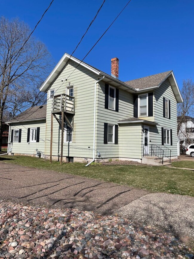 Building Photo - 1214 S Dewey St