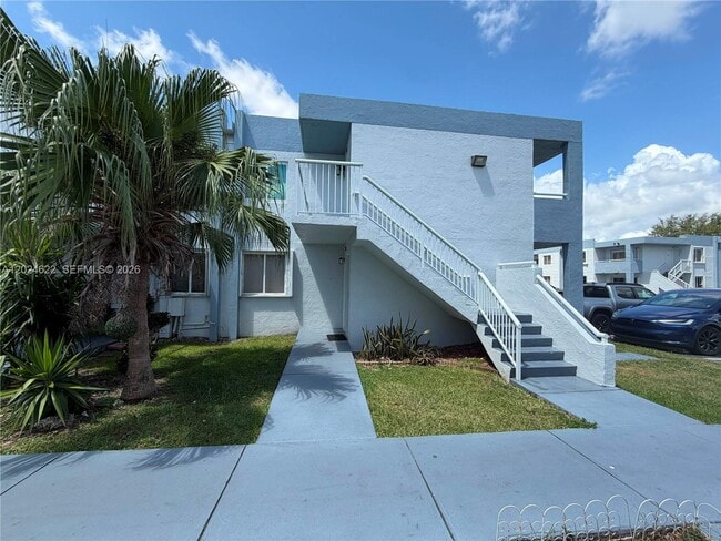 Foto del edificio - 6207 SW 131st Ct