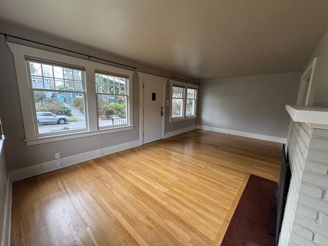 Foto del edificio - 6247 31st Ave NE