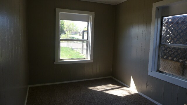 Foto del edificio - 1102 N Adams St