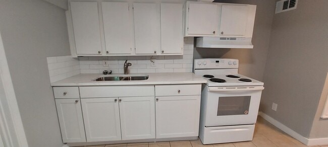 Foto del edificio - 4314 Skyline Dr