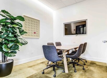 Foto del edificio - 1610 N Larrabee St