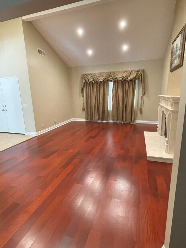 Formal Living Room - 17036 Tennyson Pl