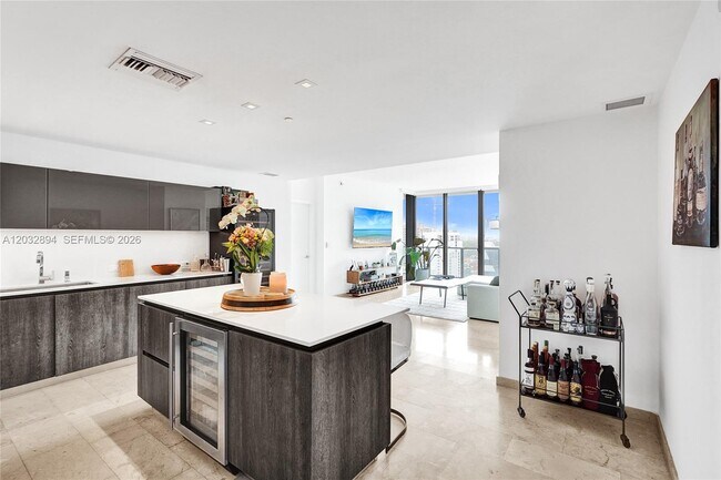 Foto del edificio - 88 SW 7th St