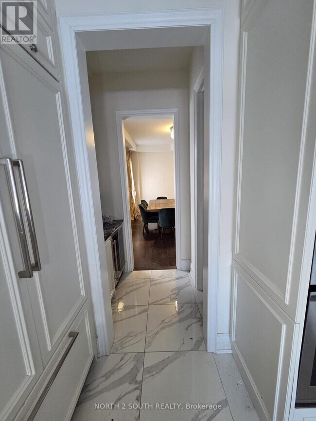 Building Photo - 34 Straw Cutter Gate