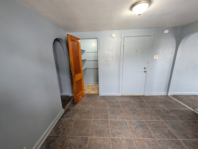 Despensa de cocina - 222 Dr Martin Luther King Jr Blvd