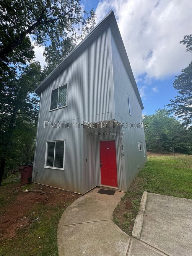Building Photo - 4730 Parks Rd