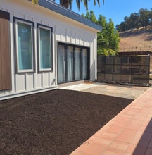 Building Photo - 1005 El Cajon Dr