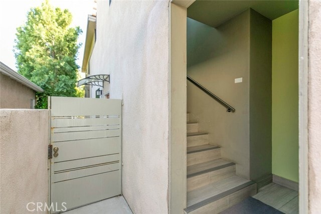 Foto del edificio - 5222 Lennox Ave