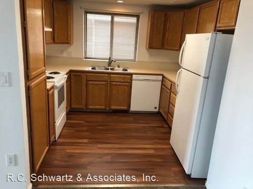 Building Photo - 3 br, 2 bath Apartment - 1508 W Cora Ct.