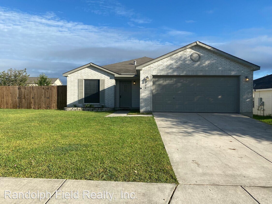 Primary Photo - 3 br, 2 bath House - 200 WILLOW RUN