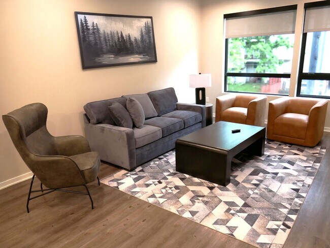 Building Photo - Move-In Ready 1-Bedroom – Furnished, Utilities Included | Leavenworth Lofts