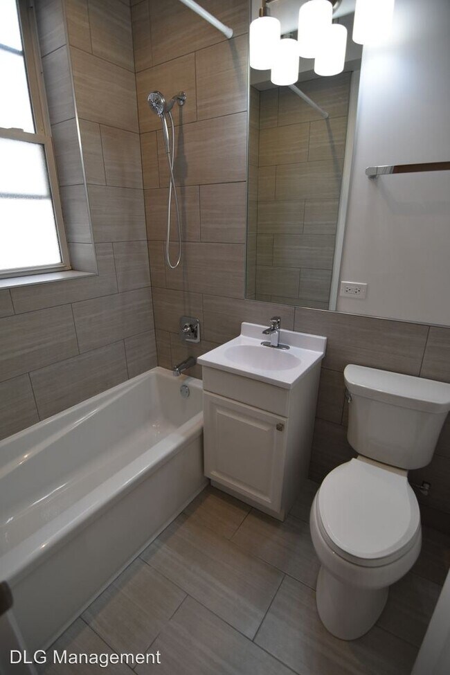 Foto del edificio - 953-959 W Fletcher St