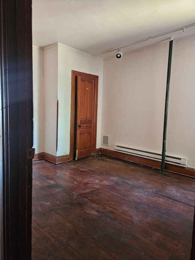 Foto del edificio - 719 W. KING STREET
