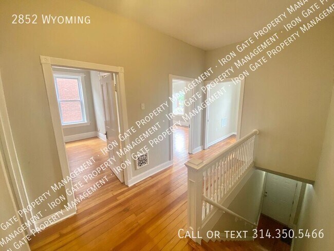 Building Photo - 2852 Wyoming-