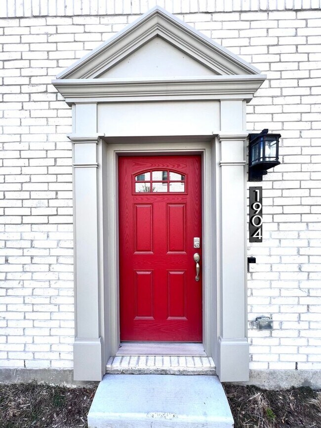 Foto del edificio - Charming Newly Built Townhome in Prime Loc...