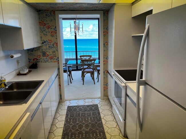 Foto del edificio - 5510 N Ocean Dr