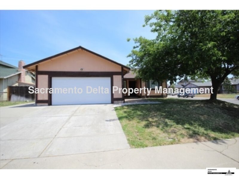 Foto principal - 8117 Steinbeck Way