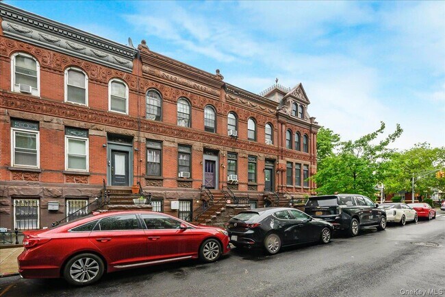 Foto del edificio - 53 Linden St