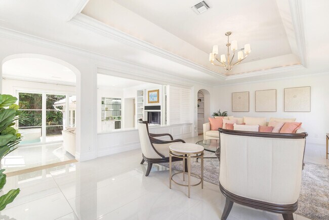 Foto del edificio - 216 Bahama Ln