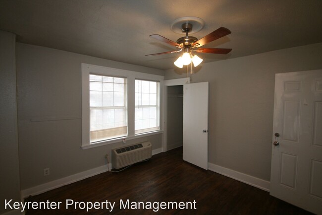 Foto del edificio - 2819 E Haskell St