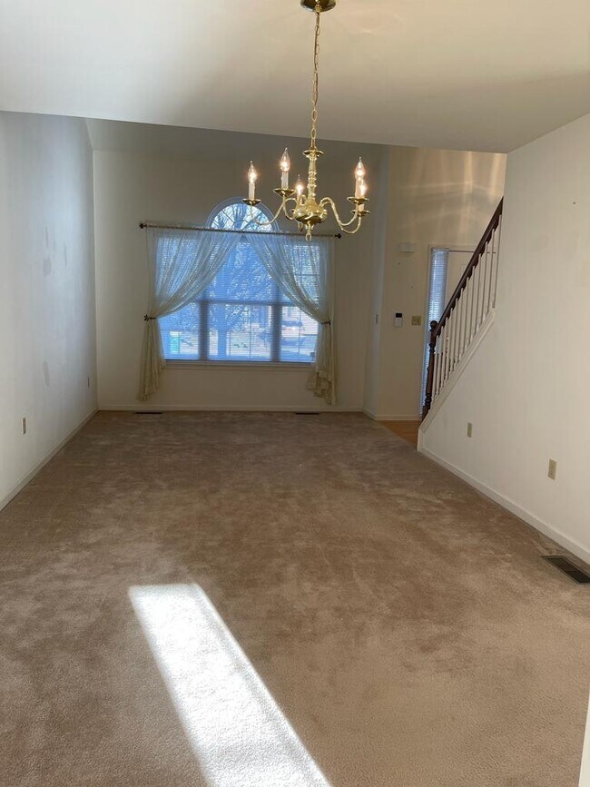 Foto del edificio - 1588 Kennington Ln