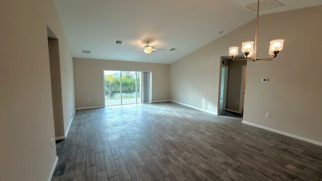 Foto del edificio - 2920 NW 4th Pl