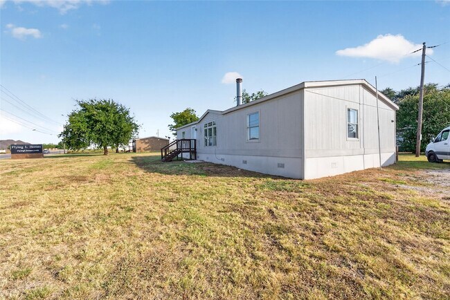 Building Photo - 1341 Flying L Ln