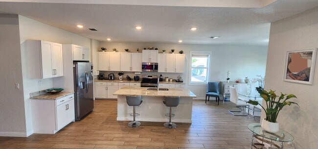Foto del edificio - 19955 SW 132nd Ct