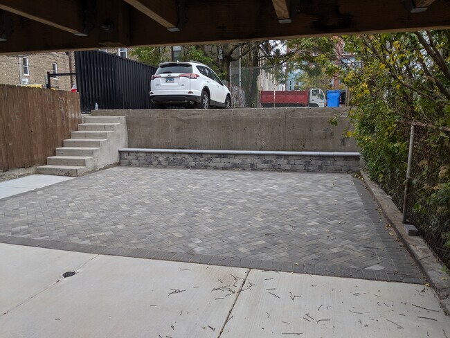 Foto del edificio - 1125 W 17th St