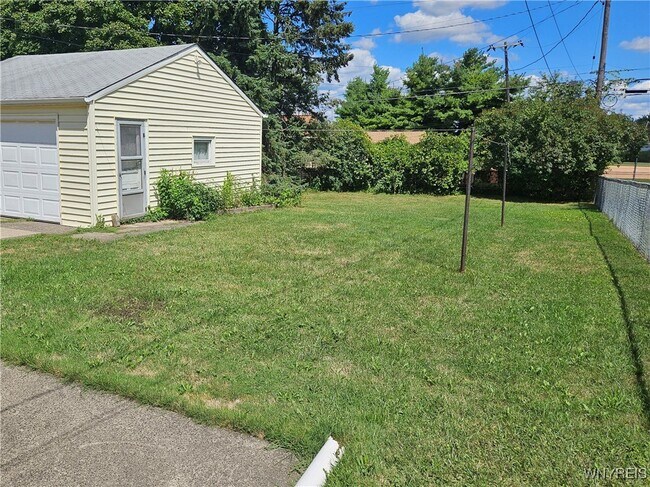 Foto del edificio - 1292 Cleveland Dr