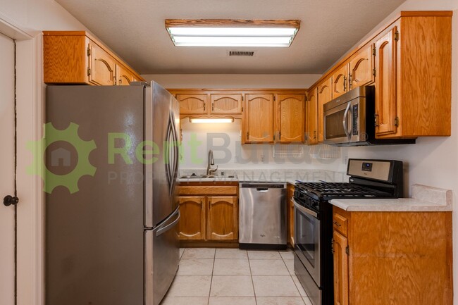 Building Photo - CALL US TODAY AT (505) 808-6467 TO SCHEDUL...