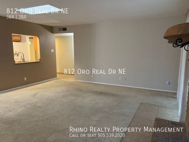 Building Photo - Airy 3 Bedroom, 2 Bathroom In The NE!