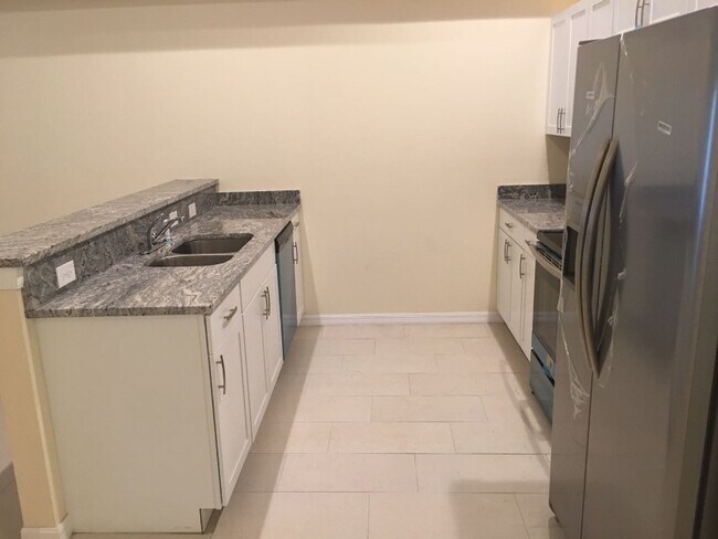 Foto del edificio - 510 SE 4th Terrace