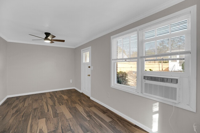 Building Photo - 3600 Yale Ave