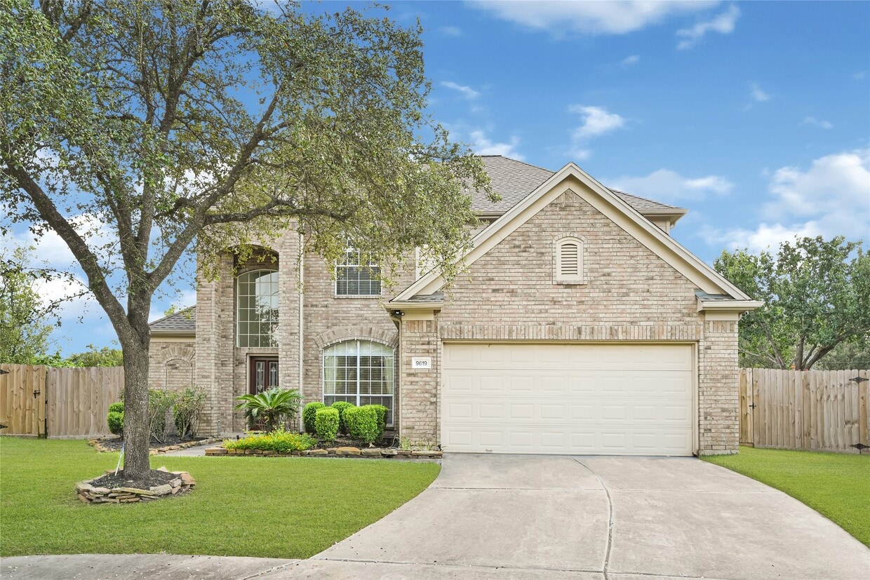 Foto principal - 9619 Leaning Tree Ln