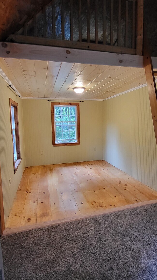 Building Photo - 91 Willis Dr