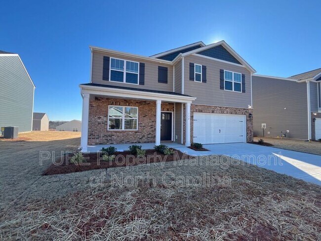 Building Photo - 112 Hl Spg Wy