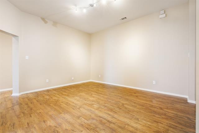 Building Photo - 5104 Avery Ln