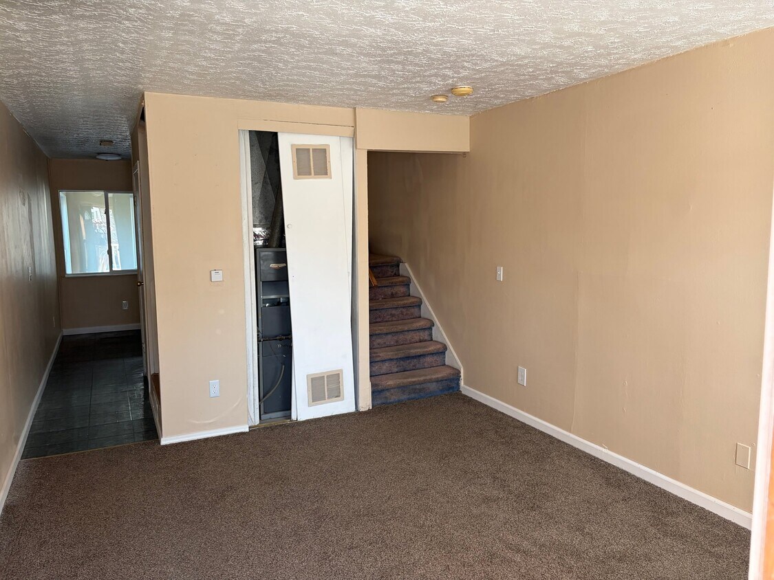 Foto del edificio - 132 Mann Ave