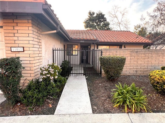 Foto del edificio - 11012 San Juan Way